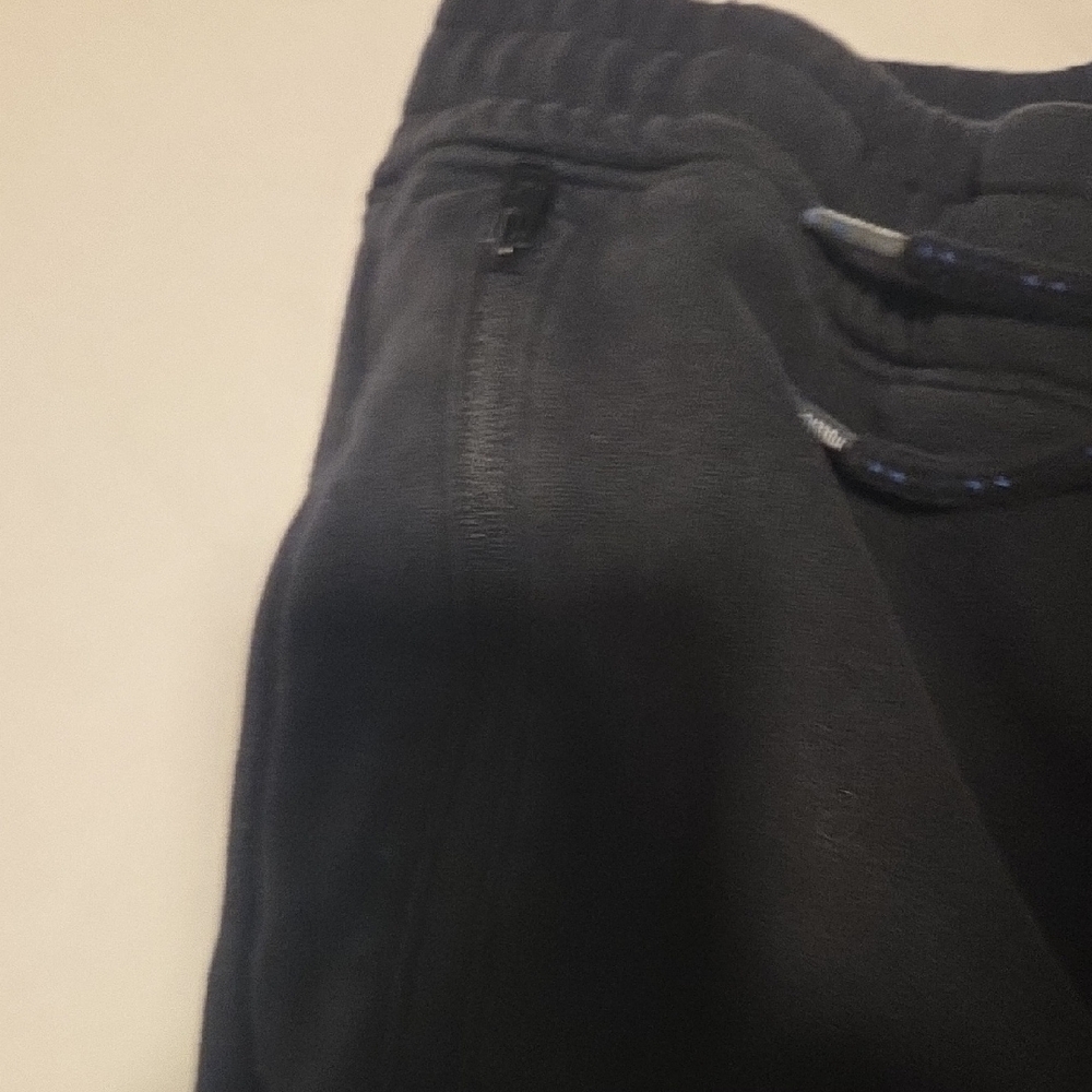 Hollister Charcoal Joggers - Picture 5 of 6